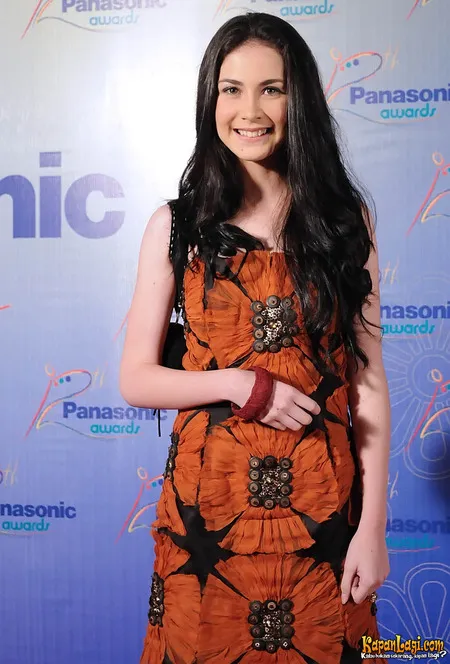 Foto Arumi Bachsin