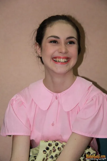 Foto Arumi Bachsin