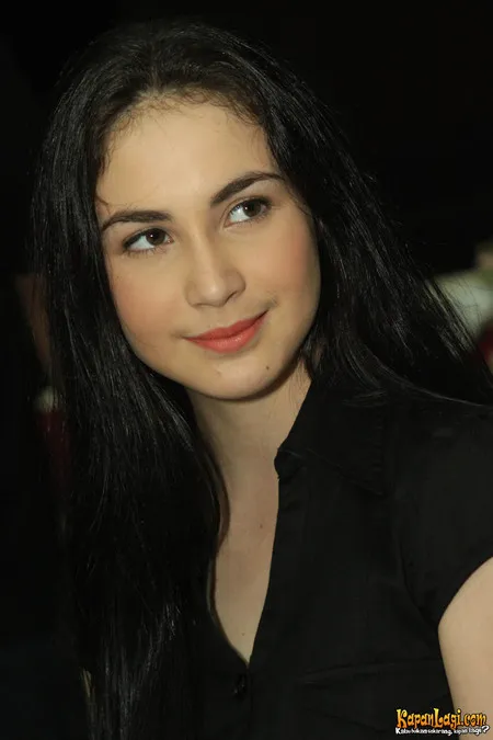 Foto Arumi Bachsin