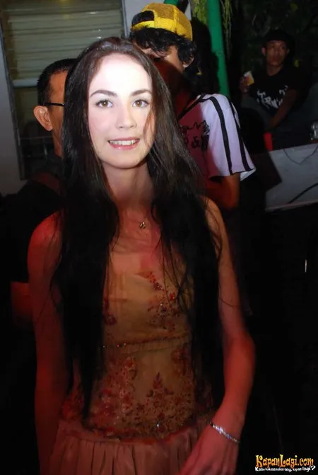 Foto Arumi Bachsin