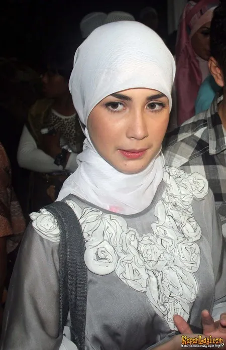 Foto Arumi Bachsin