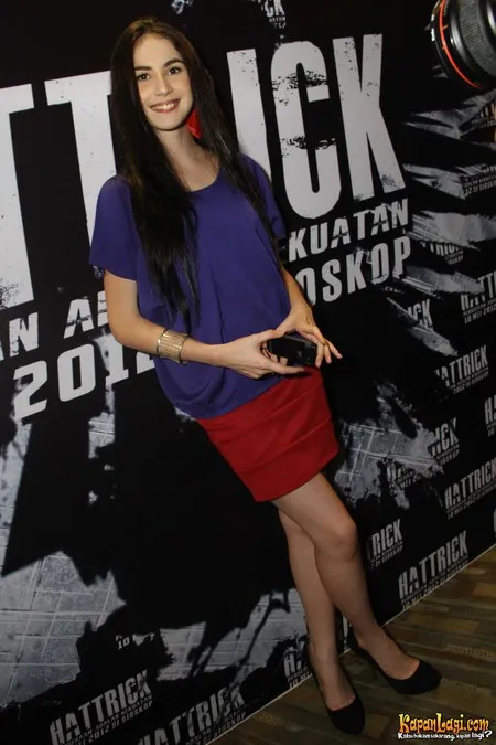 Foto Arumi Bachsin