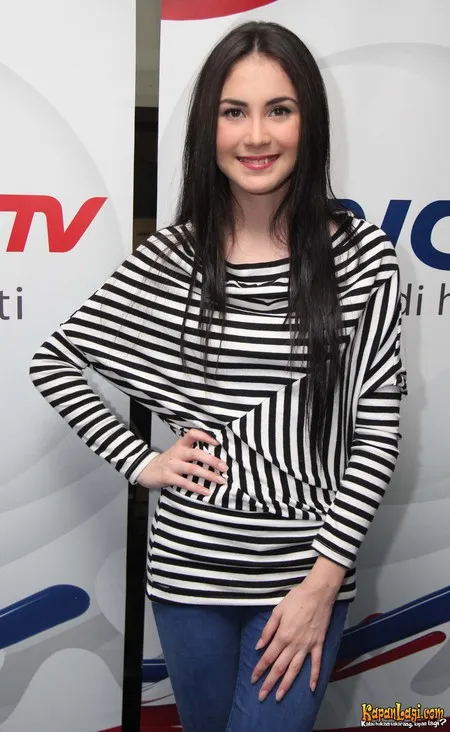 Foto Arumi Bachsin