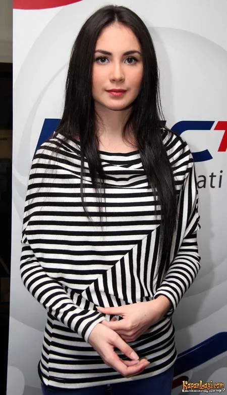 Foto Arumi Bachsin