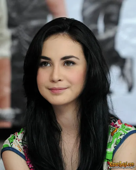 Foto Arumi Bachsin