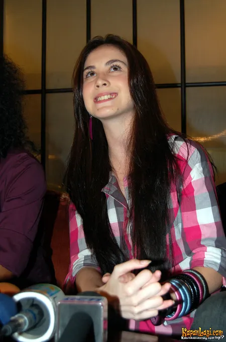 Foto Arumi Bachsin