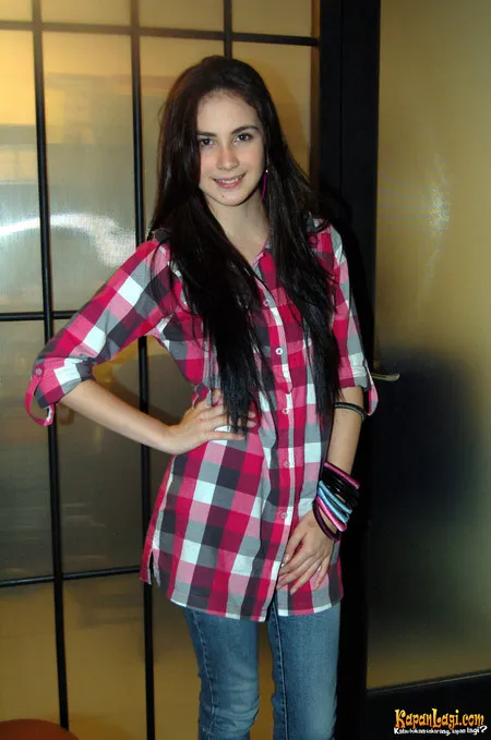 Foto Arumi Bachsin