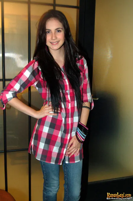 Foto Arumi Bachsin