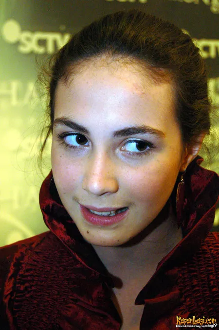 Foto Arumi Bachsin