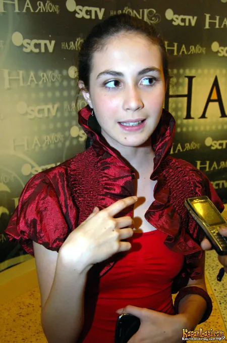 Foto Arumi Bachsin