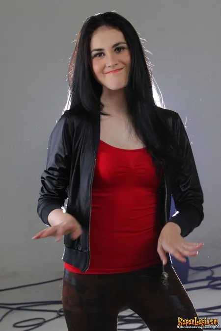 Foto Arumi Bachsin
