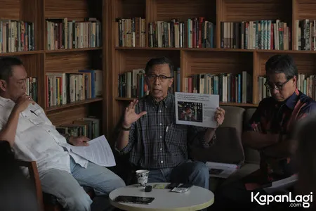 Foto Aryono Huboyo Djati