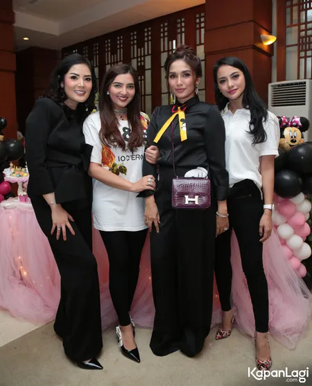 Foto Ashanty