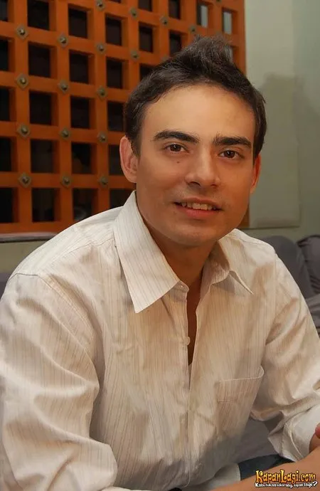 Foto Ashraf Sinclair