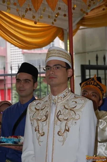 Foto Ashraf Sinclair