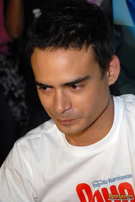 Foto Ashraf Sinclair