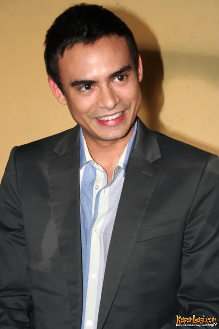 Foto Ashraf Sinclair