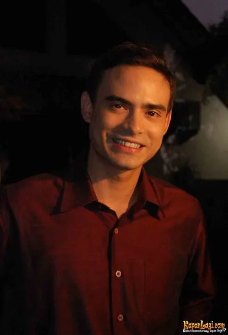 Foto Ashraf Sinclair