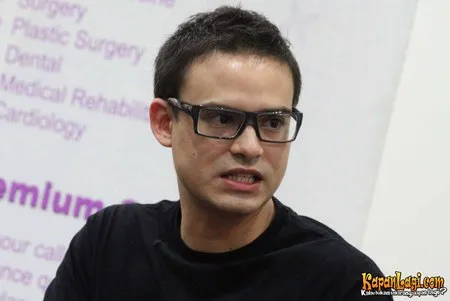 Foto Ashraf Sinclair