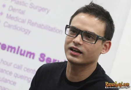 Foto Ashraf Sinclair