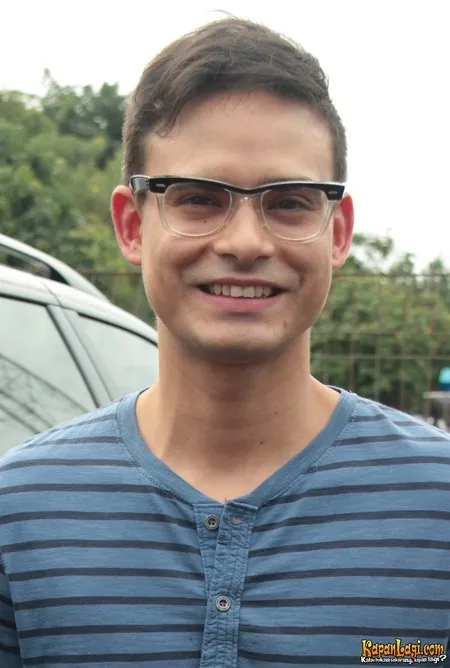 Foto Ashraf Sinclair