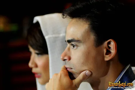 Foto Ashraf Sinclair