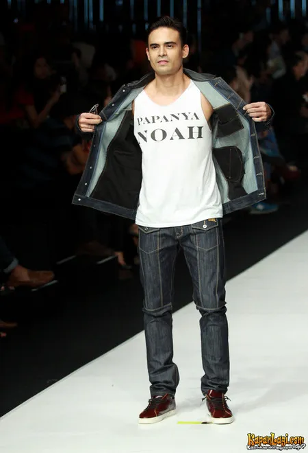 Foto Ashraf Sinclair