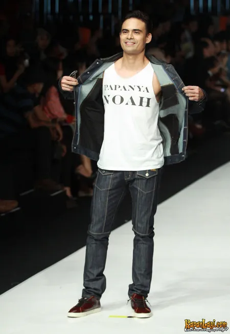 Foto Ashraf Sinclair