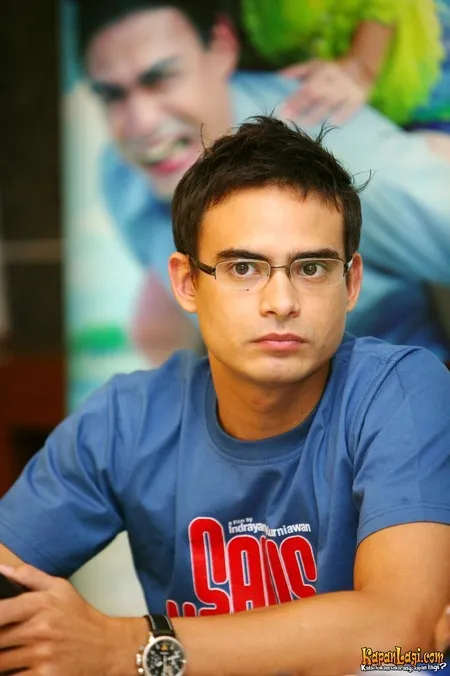 Foto Ashraf Sinclair