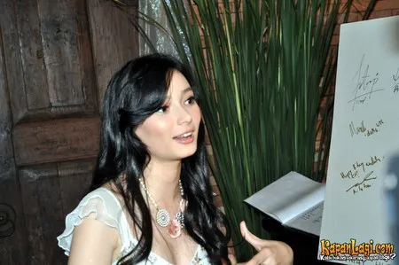Foto Asmirandah