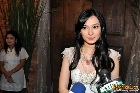 Foto Asmirandah