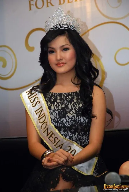 Foto Astrid Ellena. Nomor Foto: 116