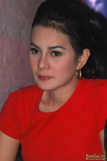 Foto Astrid Tyar Yosephine. Nomor Foto: 208