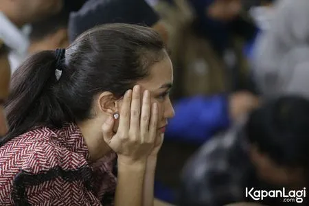 Foto Atiqah Hasiholan