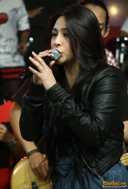 Foto Audy Item
