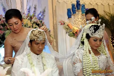 Foto Audy Item