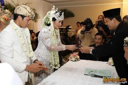 Foto Audy Item