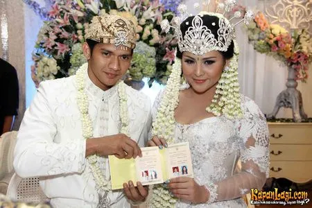 Foto Audy Item