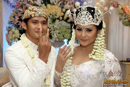 Foto Audy Item