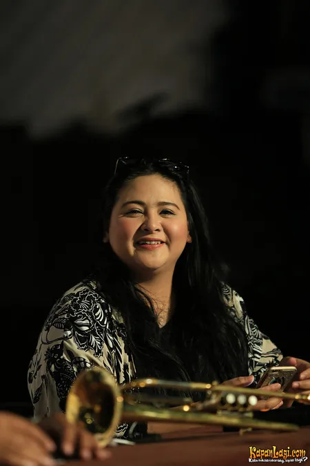 Foto Audy Item