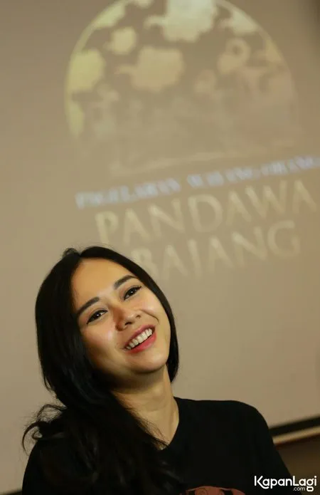 Foto Aura Kasih