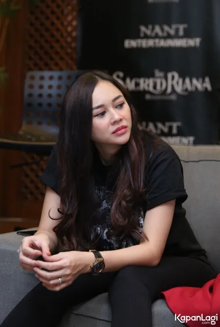 Foto Aura Kasih