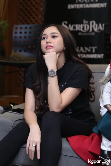 Foto Aura Kasih