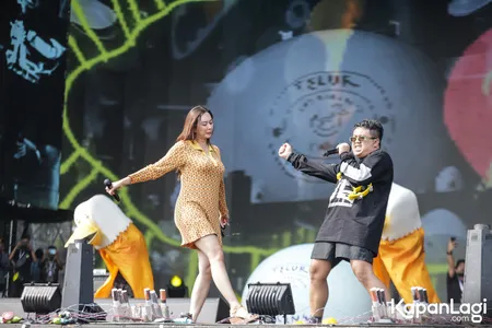 Foto Aura Kasih