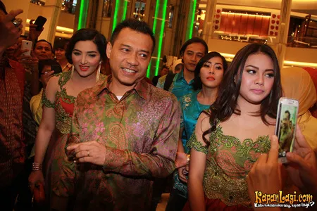 Foto Aurel Hermansyah