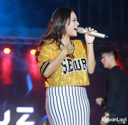 Foto Aurel Hermansyah