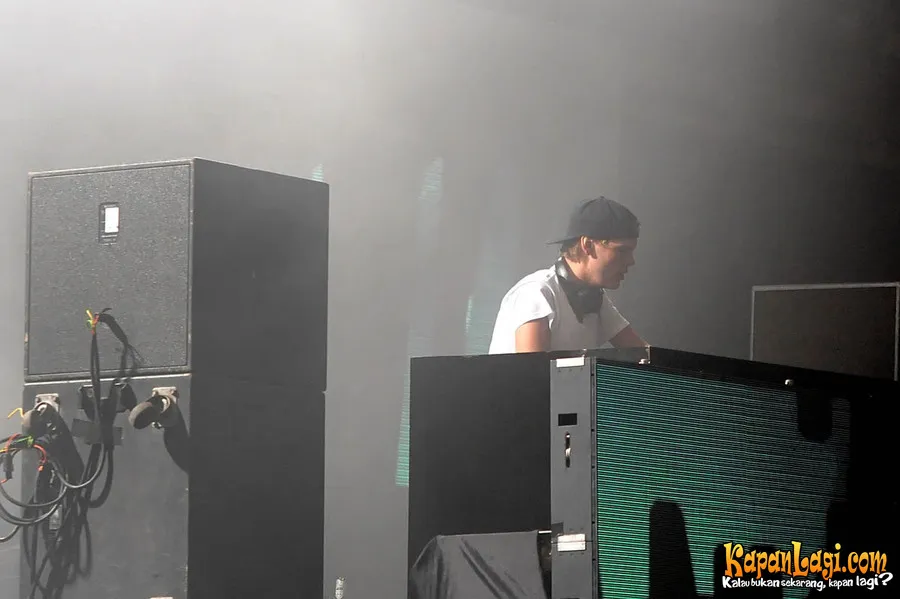 Avicii meninggal karena sakit atau bunuh diri? © KapanLagi.com