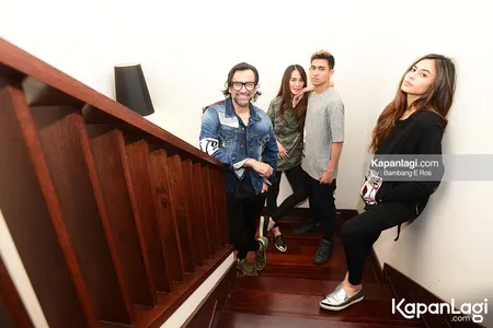 Foto Axel Matthew Thomas