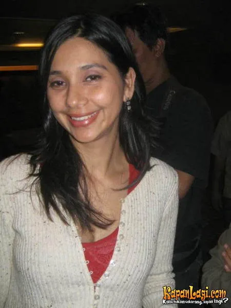 Foto Ayu Azhari