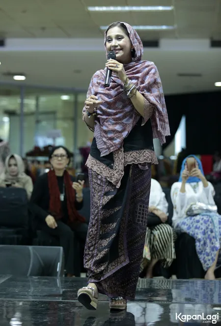 Foto Ayu Azhari
